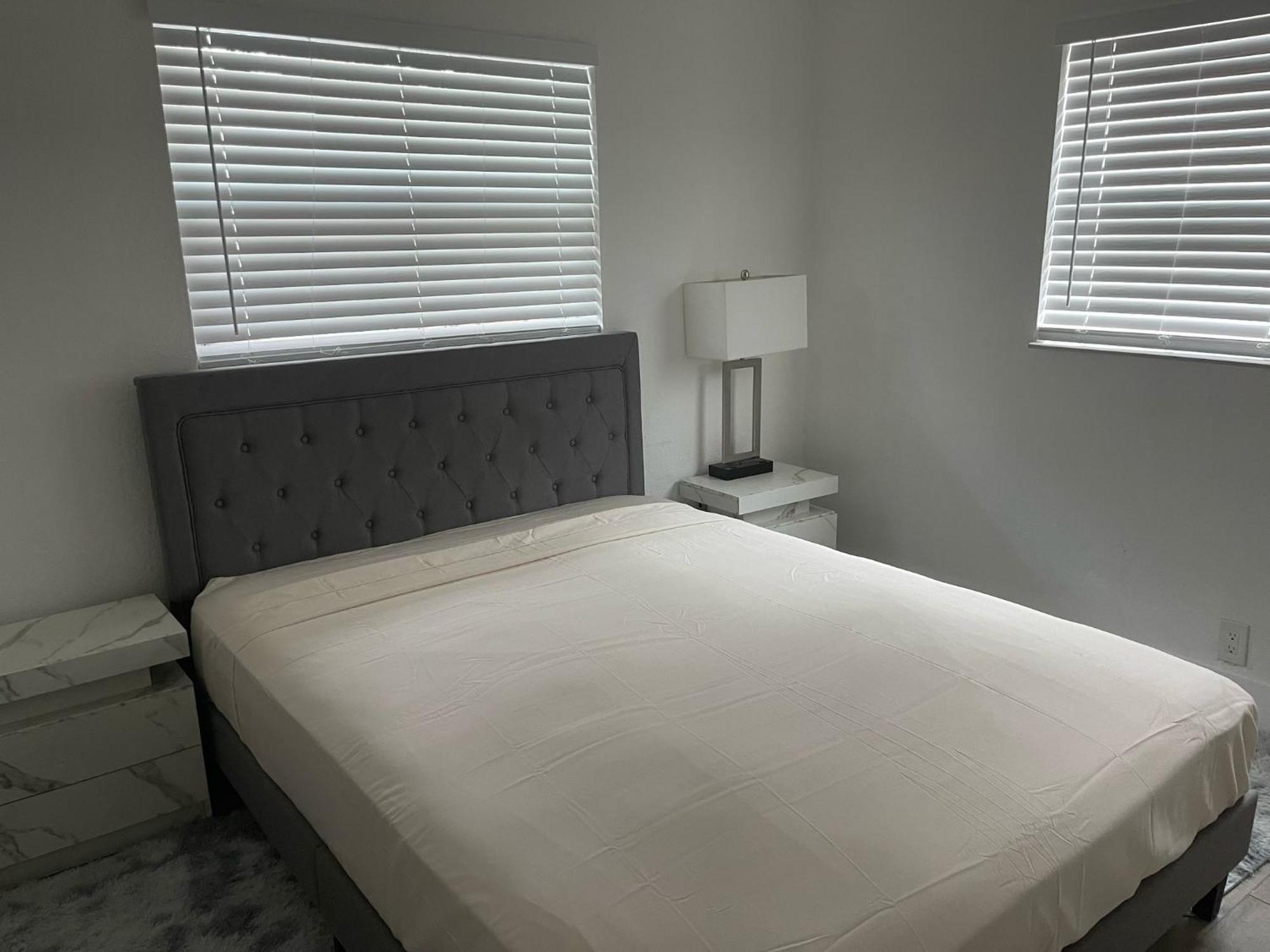 Cozy New Renovated Apartment Φορτ Λόντερντεϊλ Εξωτερικό φωτογραφία