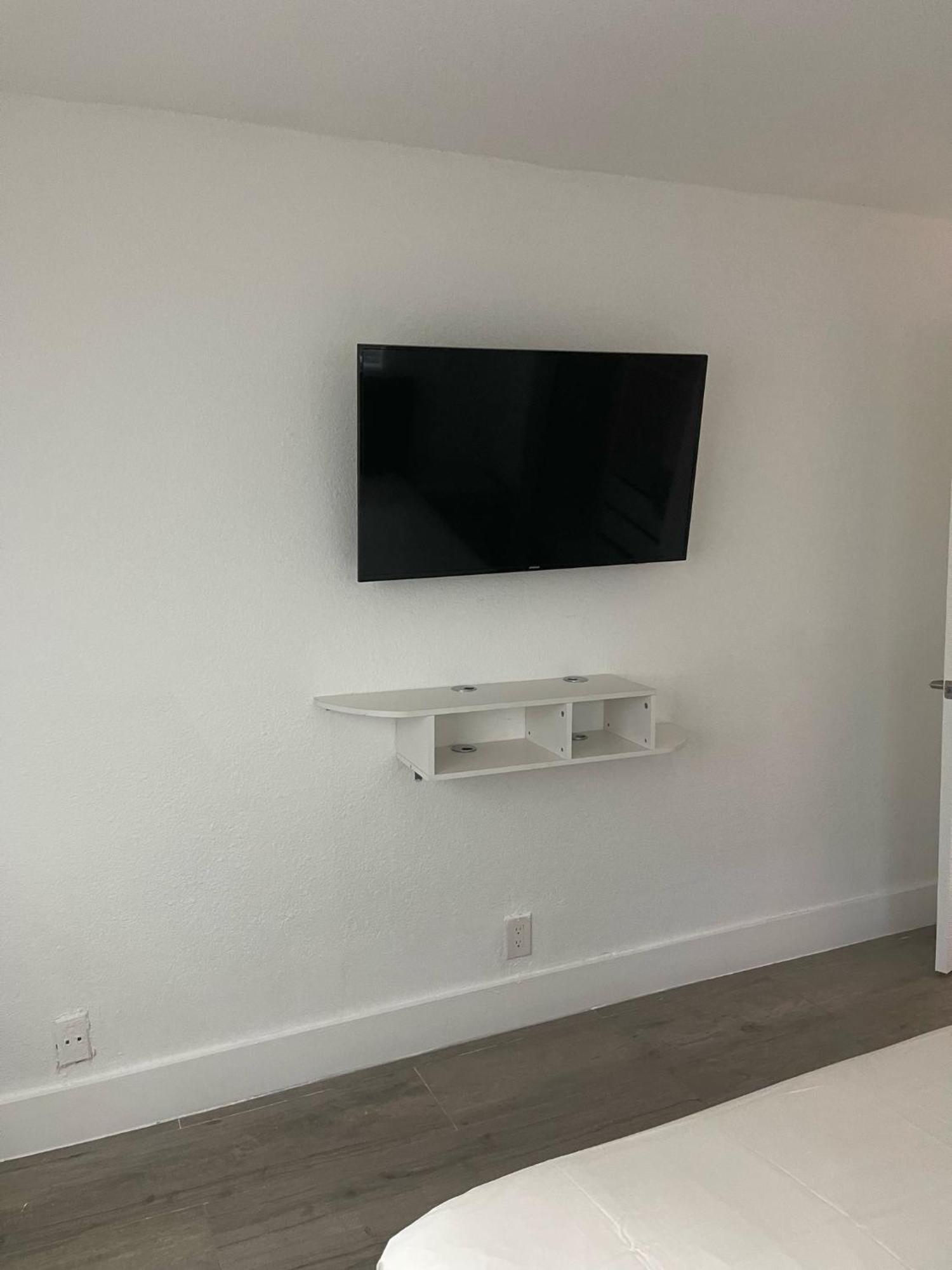 Cozy New Renovated Apartment Φορτ Λόντερντεϊλ Εξωτερικό φωτογραφία