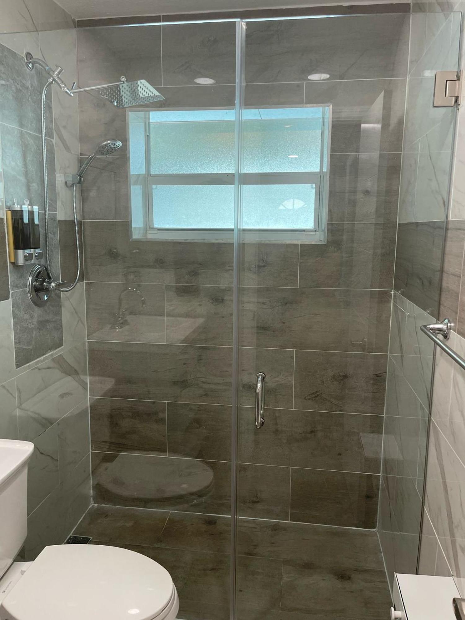 Cozy New Renovated Apartment Φορτ Λόντερντεϊλ Εξωτερικό φωτογραφία